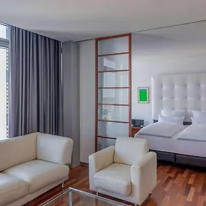 Innside By Melia Frankfurt Eurotheum Hotel